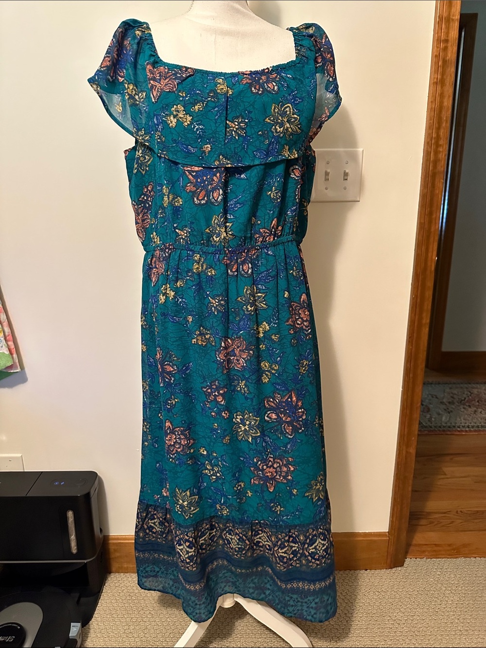 Maurice’s Women’s dress XL on or off the shoulder